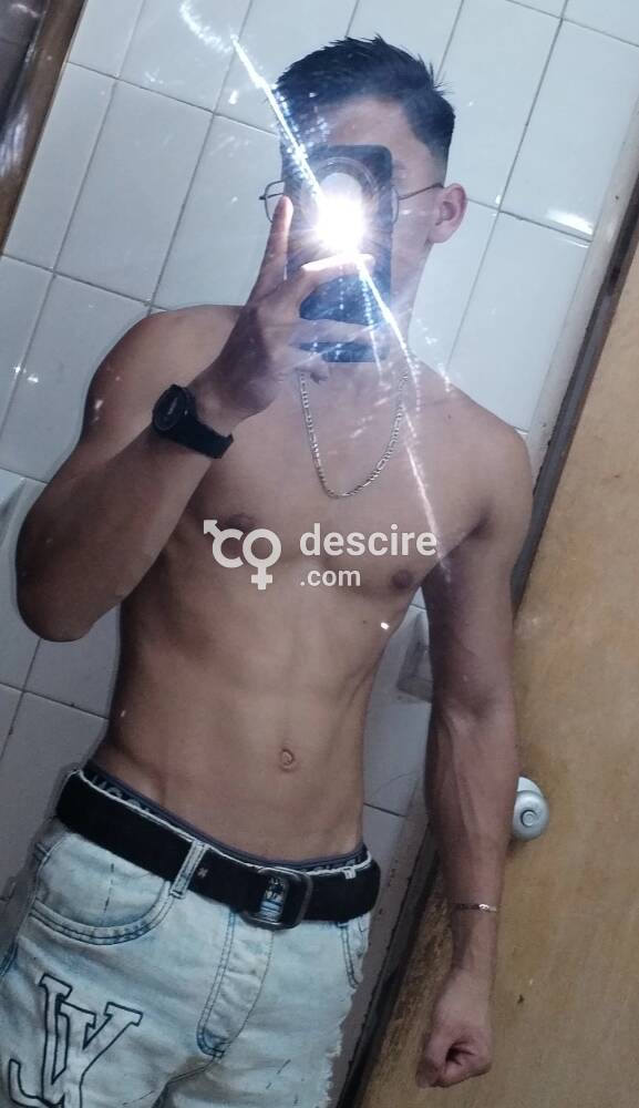 Joven hetero disponible para complacer - Caracas - Venezuela